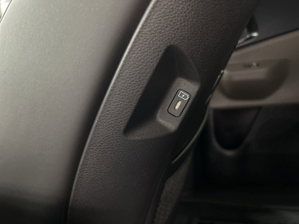 New 2026 Kia Carnival LXS image 26