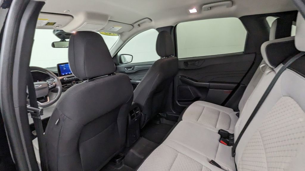 Certified 2023 Ford Escape Active image 34