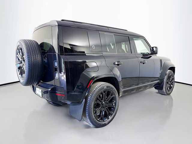 New 2026 Land Rover Defender 110 OCTA AWD/4WD image 5