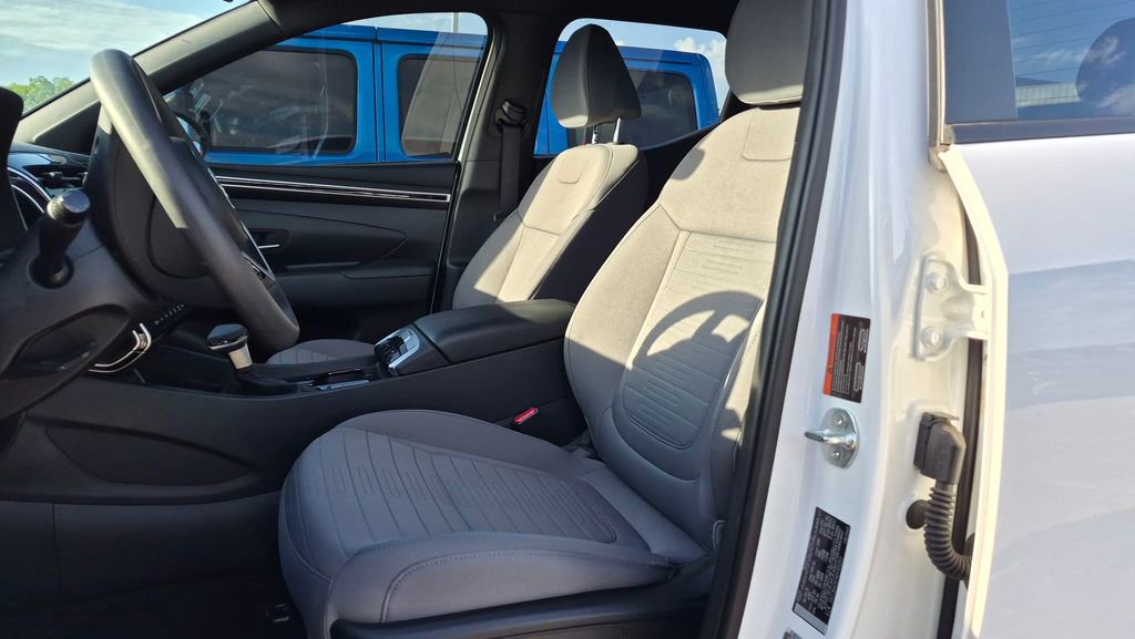 Used 2024 Hyundai Santa Cruz SEL FWD image 9