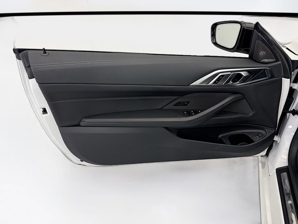 Used 2021 BMW M440i Convertible w/ Premium Package image 22