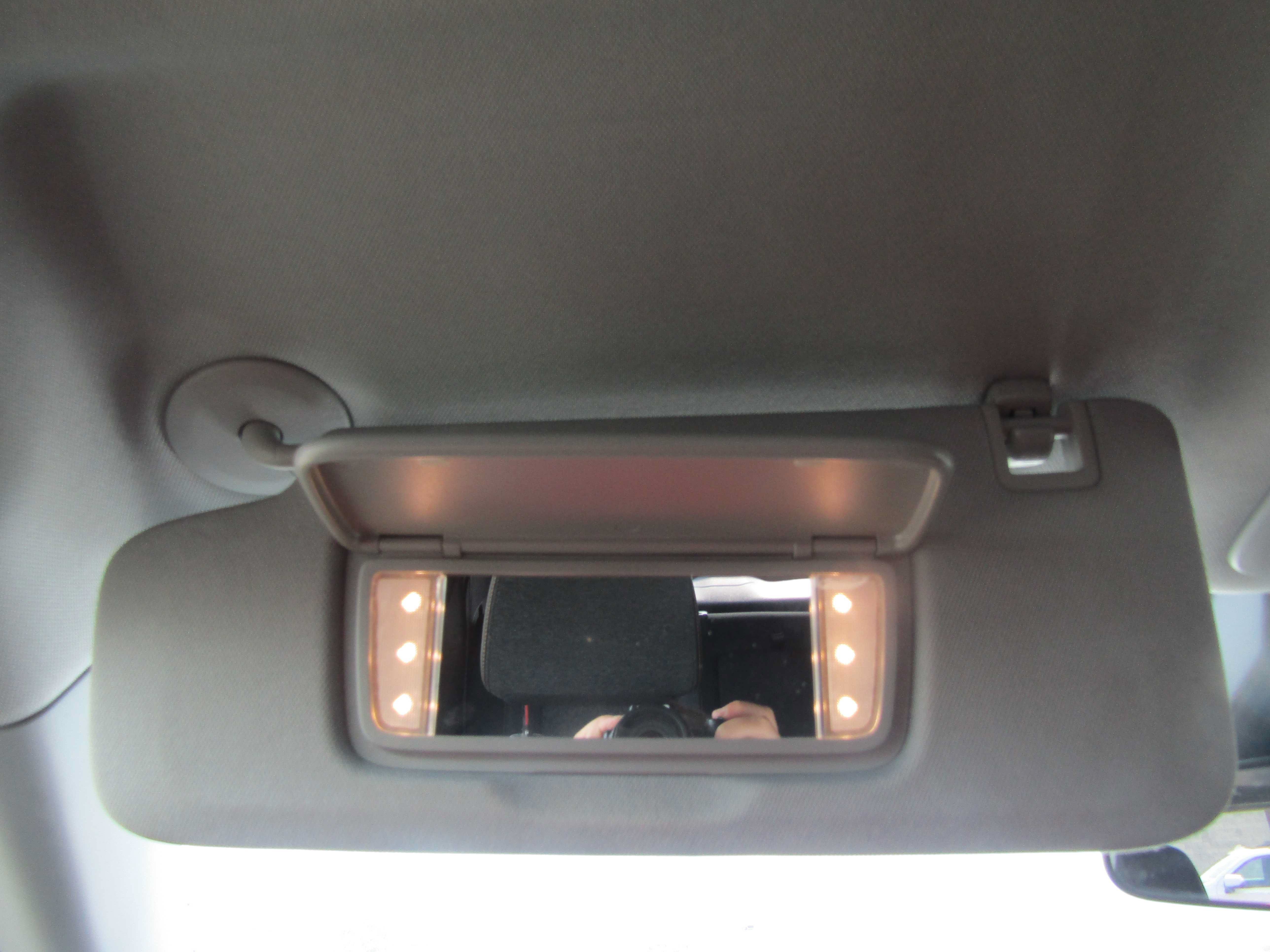 Used 2023 Chevrolet Equinox LT w/ LPO, Floor Liner Package AWD/4WD image 20