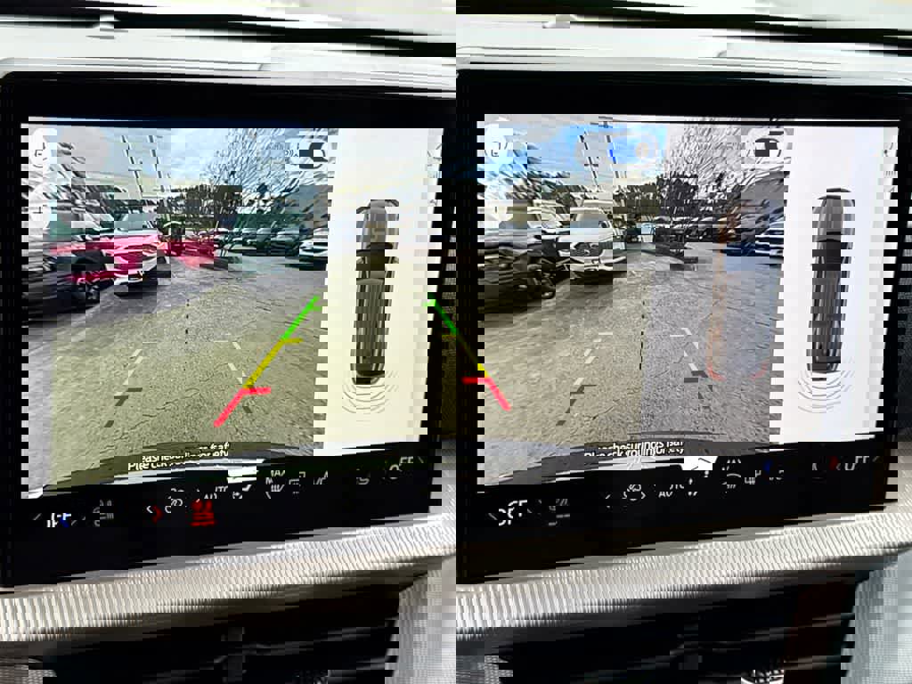 New 2026 Ford Explorer Active w/ Active Comfort Package image 30