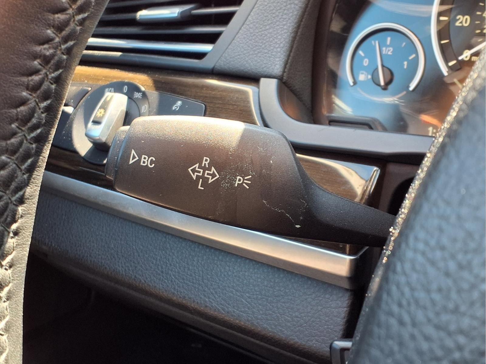 Used 2013 BMW 740i RWD image 23