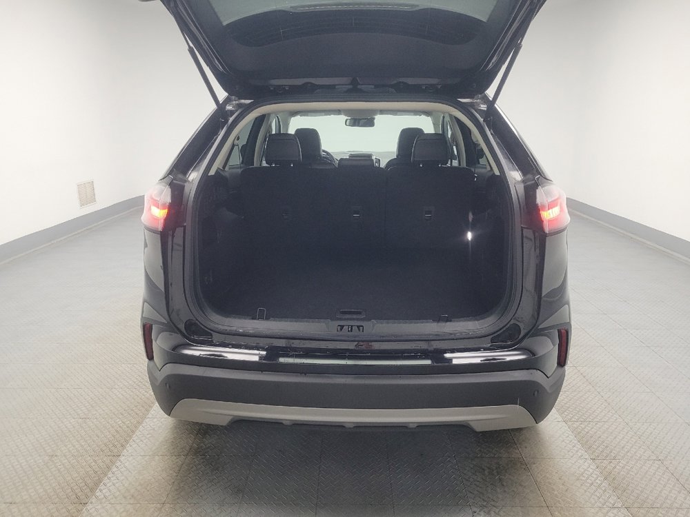 Used 2023 Ford Edge SEL image 29