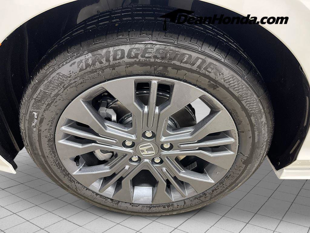 New 2026 Honda Odyssey Touring image 11