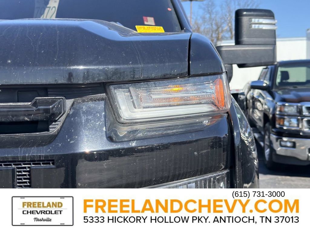 Used 2021 Chevrolet Silverado 2500 LTZ w/ LTZ Plus Package image 6