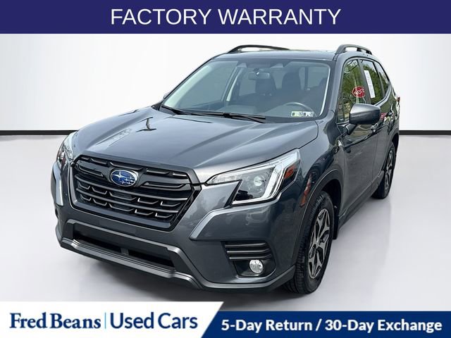 Used 2023 Subaru Forester Premium AWD/4WD image 3