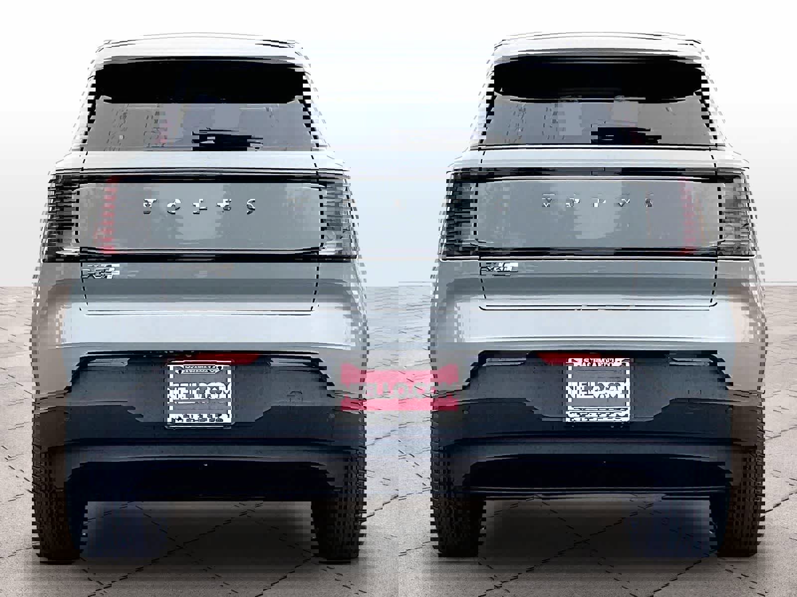 New 2026 Volvo EX30 Plus w/ Climate Package image 6