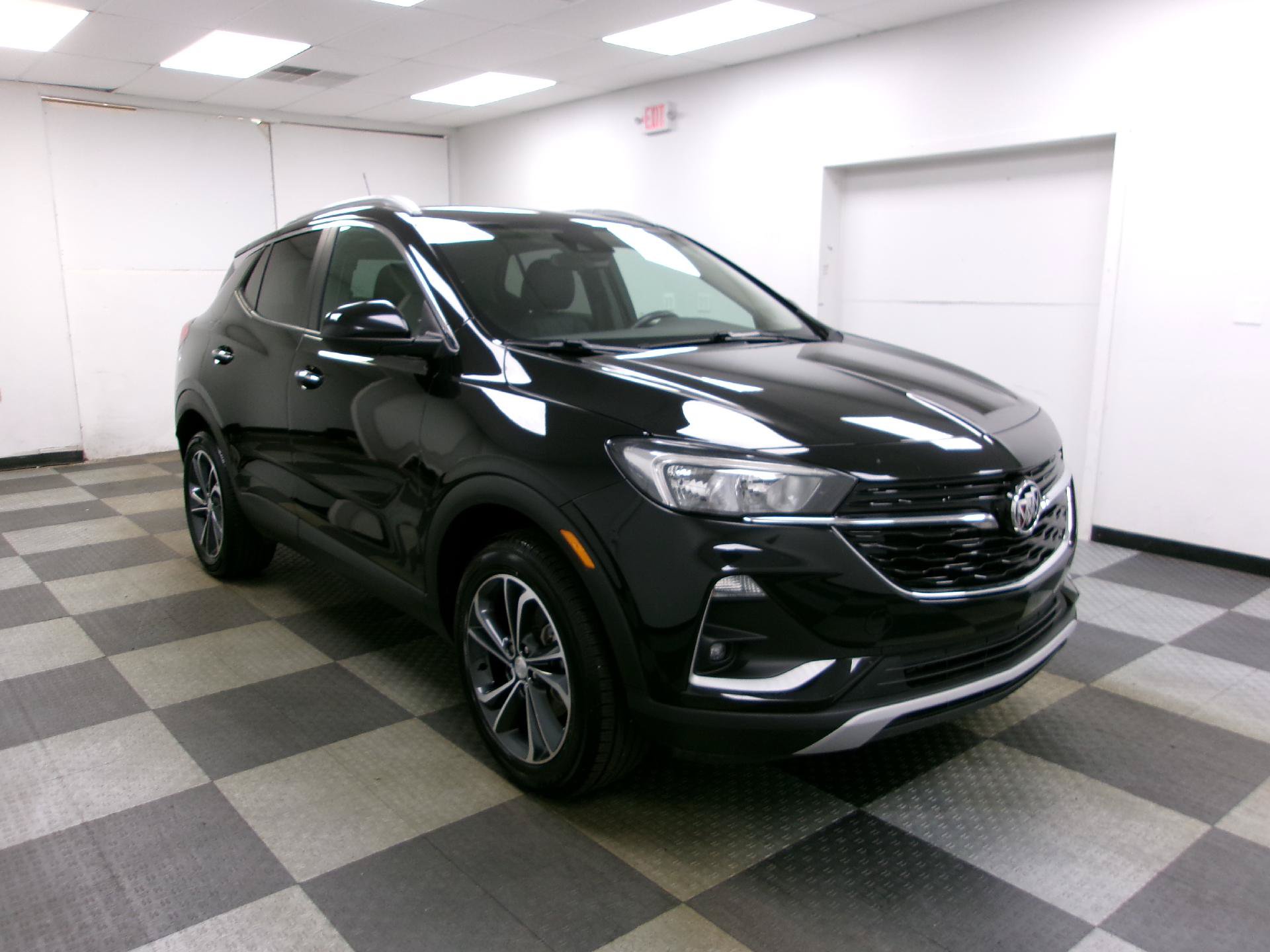 Used 2022 Buick Encore GX Select AWD/4WD image 14
