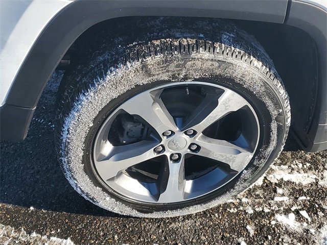 New 2025 Jeep Grand Cherokee Limited w/ Trailer Tow Package image 5