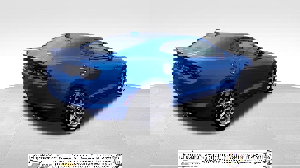 Used 2024 Chevrolet Camaro LT w/ RS Package image 9