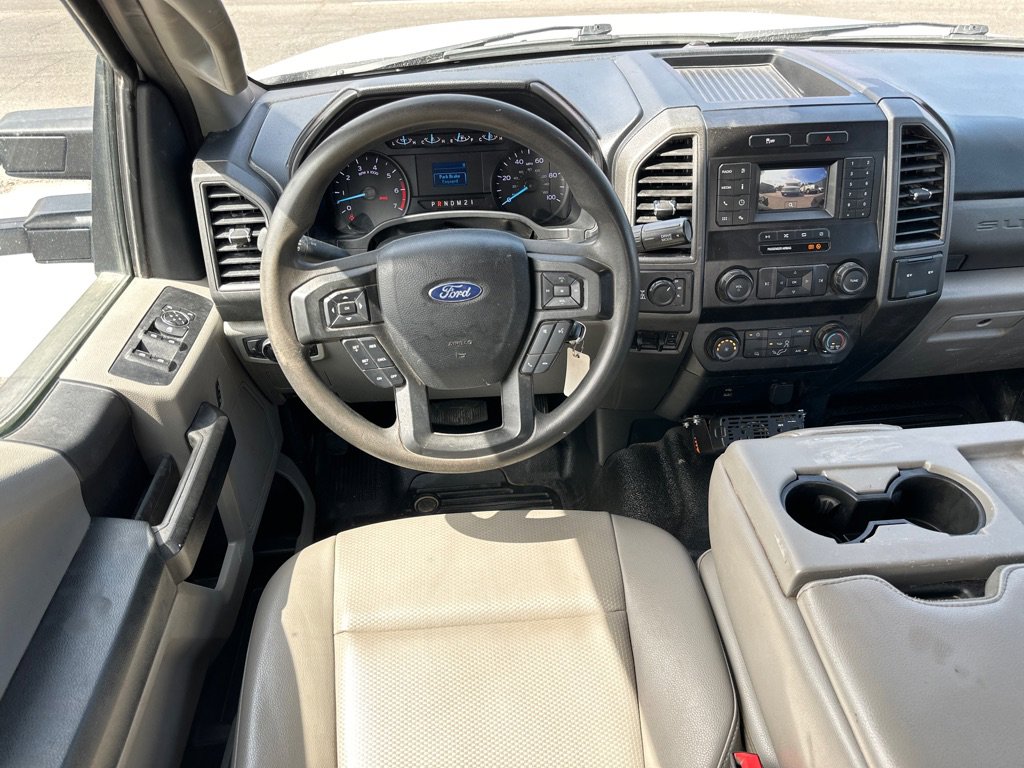 Used 2020 Ford F250 XL w/ Power Equipment Group image 10