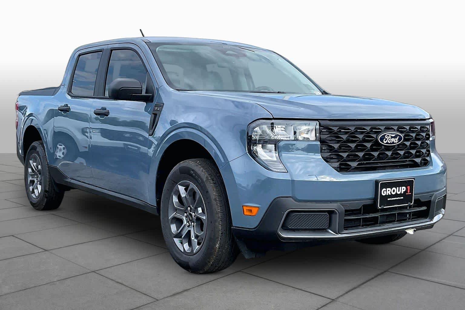 New 2026 Ford Maverick XLT FWD image 2