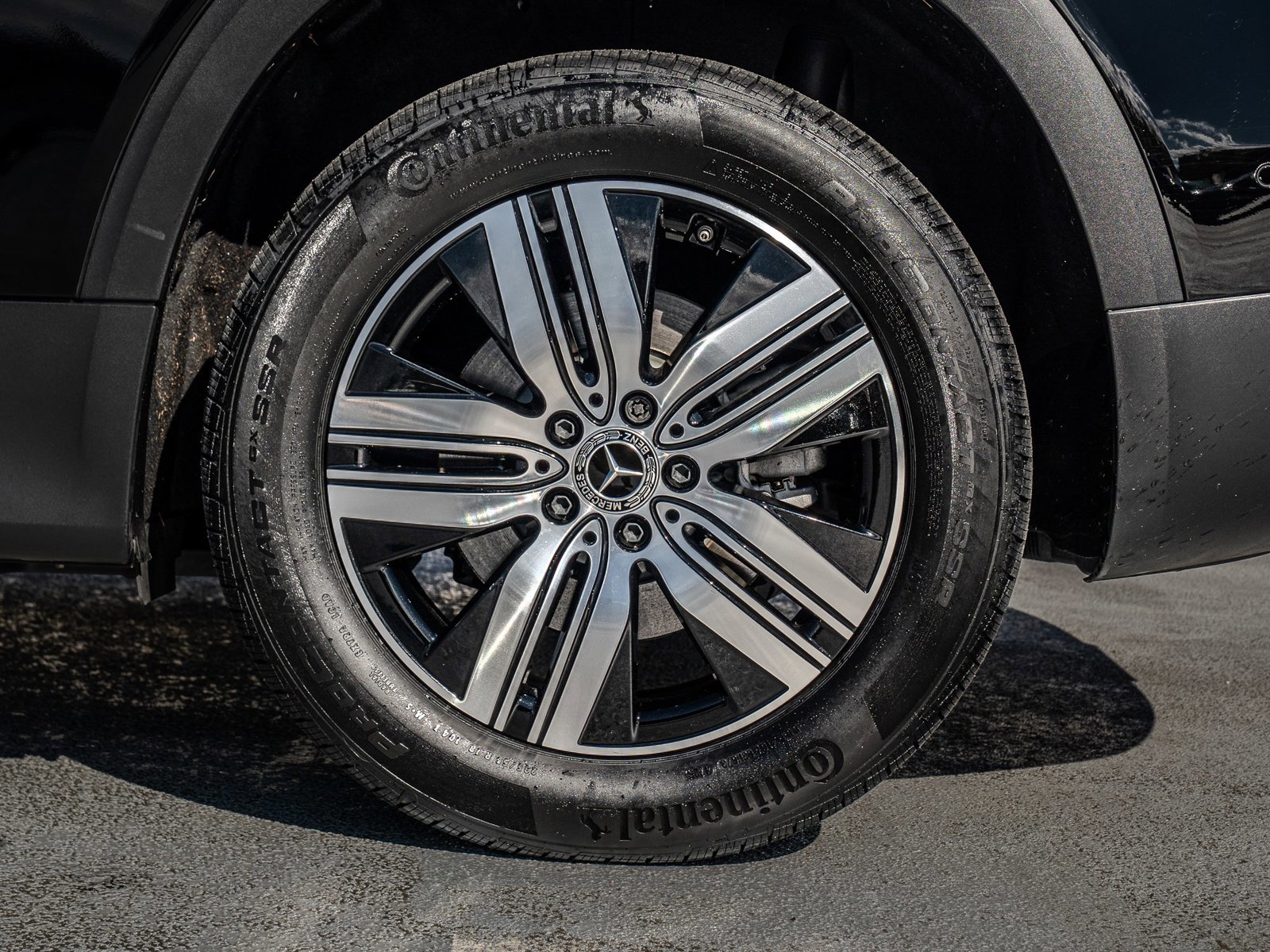 Used 2023 Mercedes-Benz EQB 250+ image 15