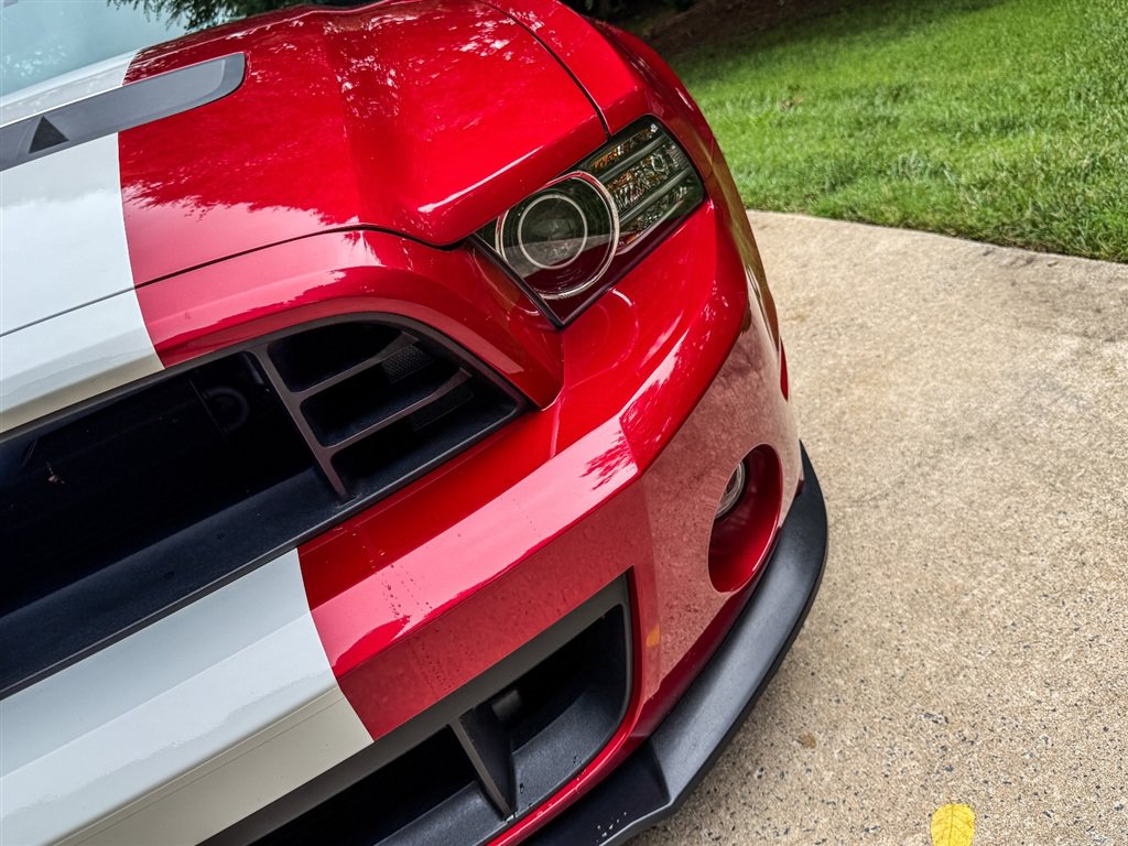 Used 2013 Ford Mustang Shelby GT500 RWD image 12