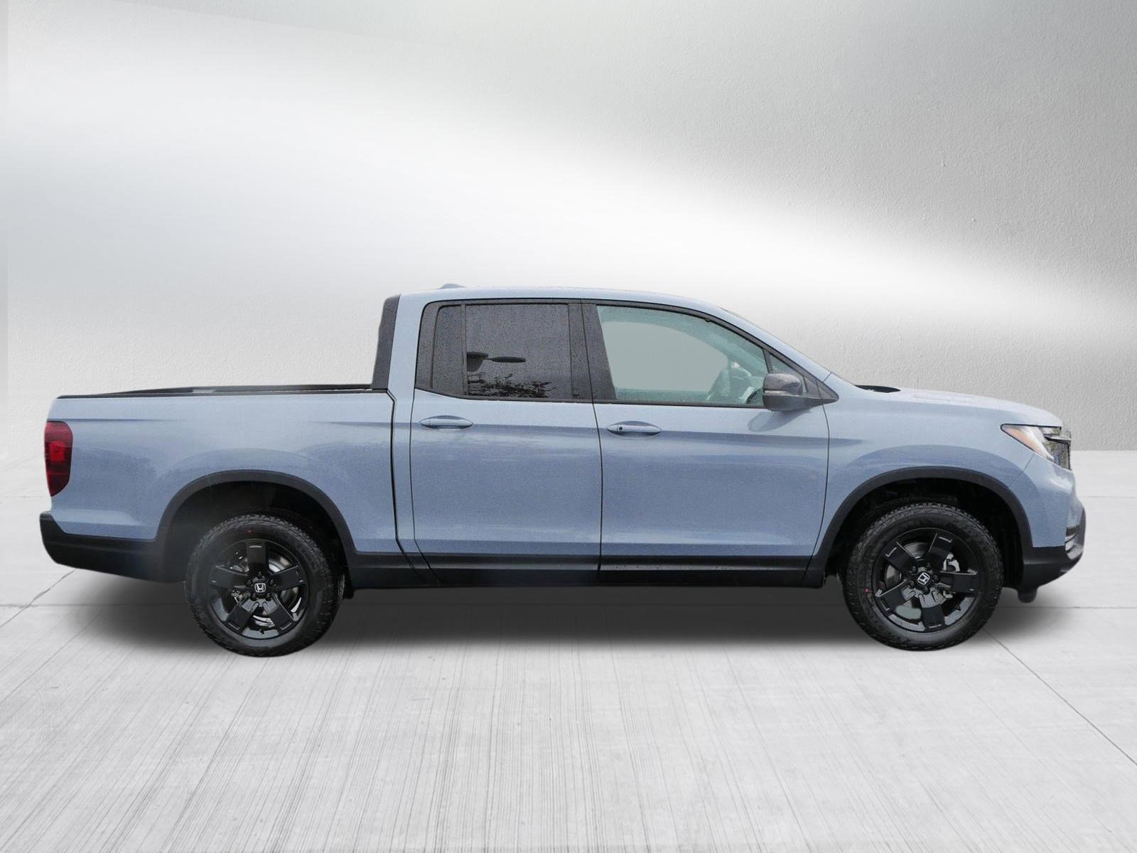 New 2026 Honda Ridgeline Black Edition image 8