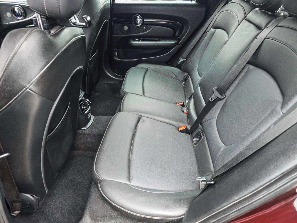 Used 2019 MINI Cooper Clubman S w/ Premium Package image 13