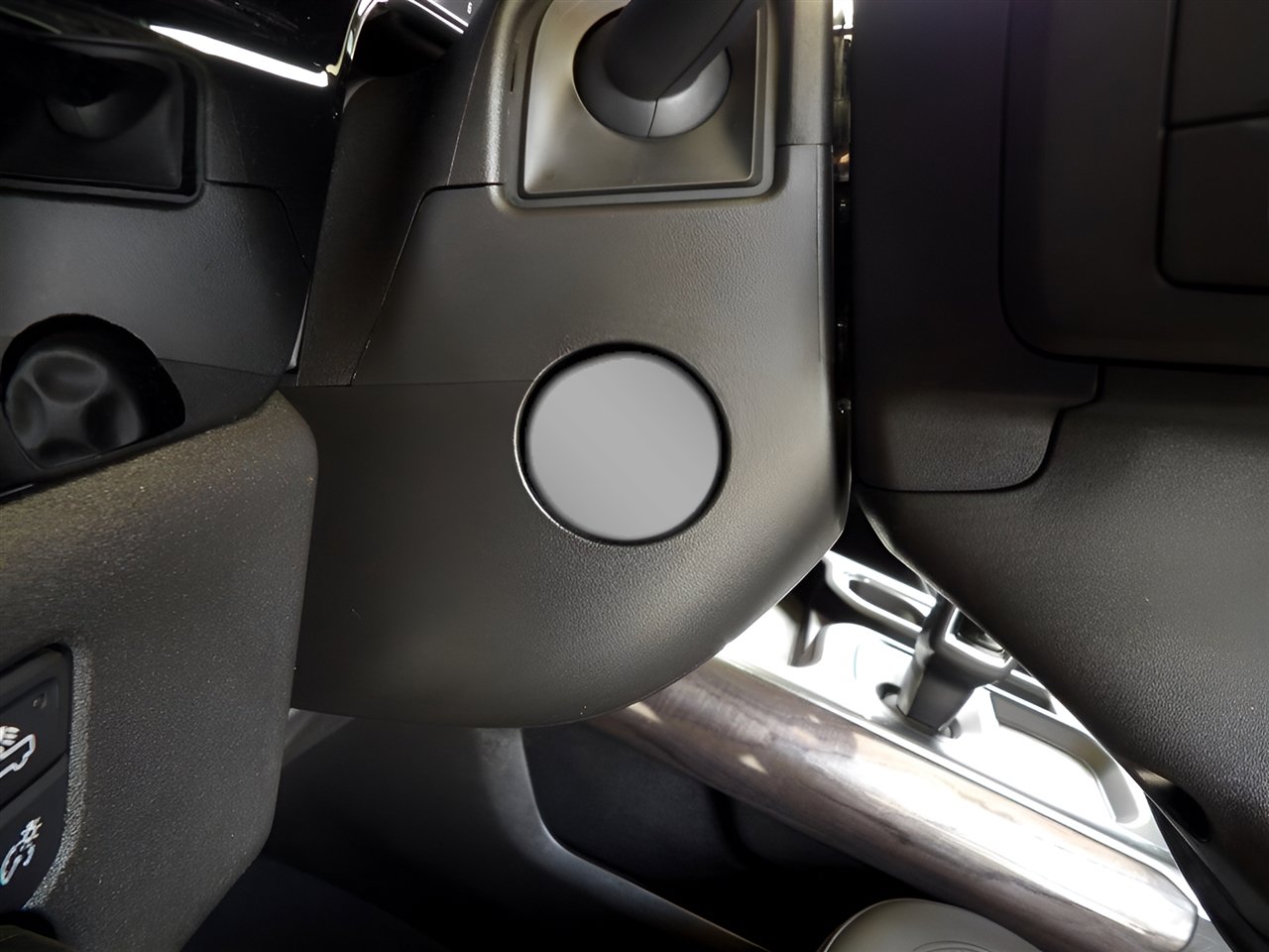 Used 2022 Chevrolet Silverado 1500 LTZ image 25