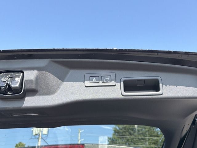 New 2026 Subaru Outback Premium AWD/4WD image 15
