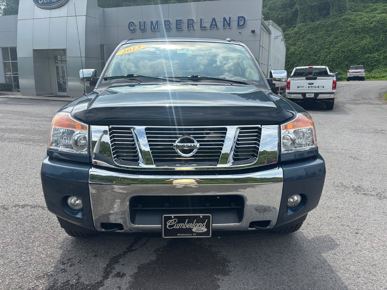 Used 2013 Nissan Titan SV w/ SV Value Truck Pkg AWD/4WD image 8