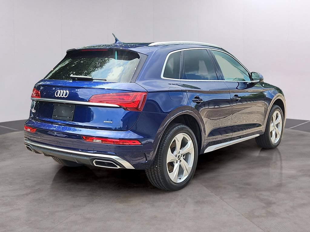 Used 2023 Audi Q5 2.0T Premium Plus w/ Premium Plus Package AWD/4WD image 4