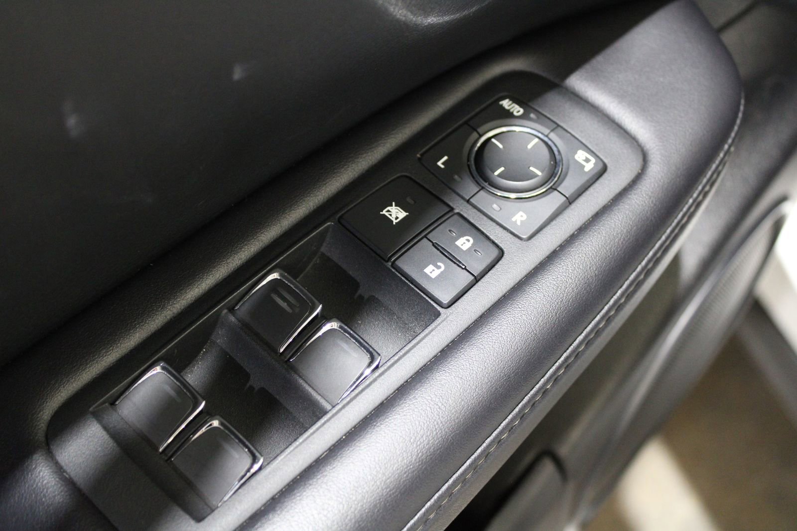 Used 2019 Lexus RX 350 AWD image 16