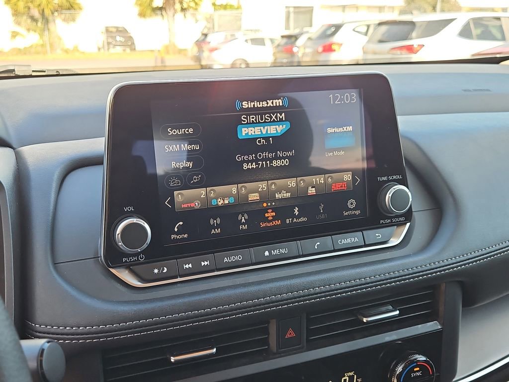 Used 2024 Nissan Rogue SV image 27