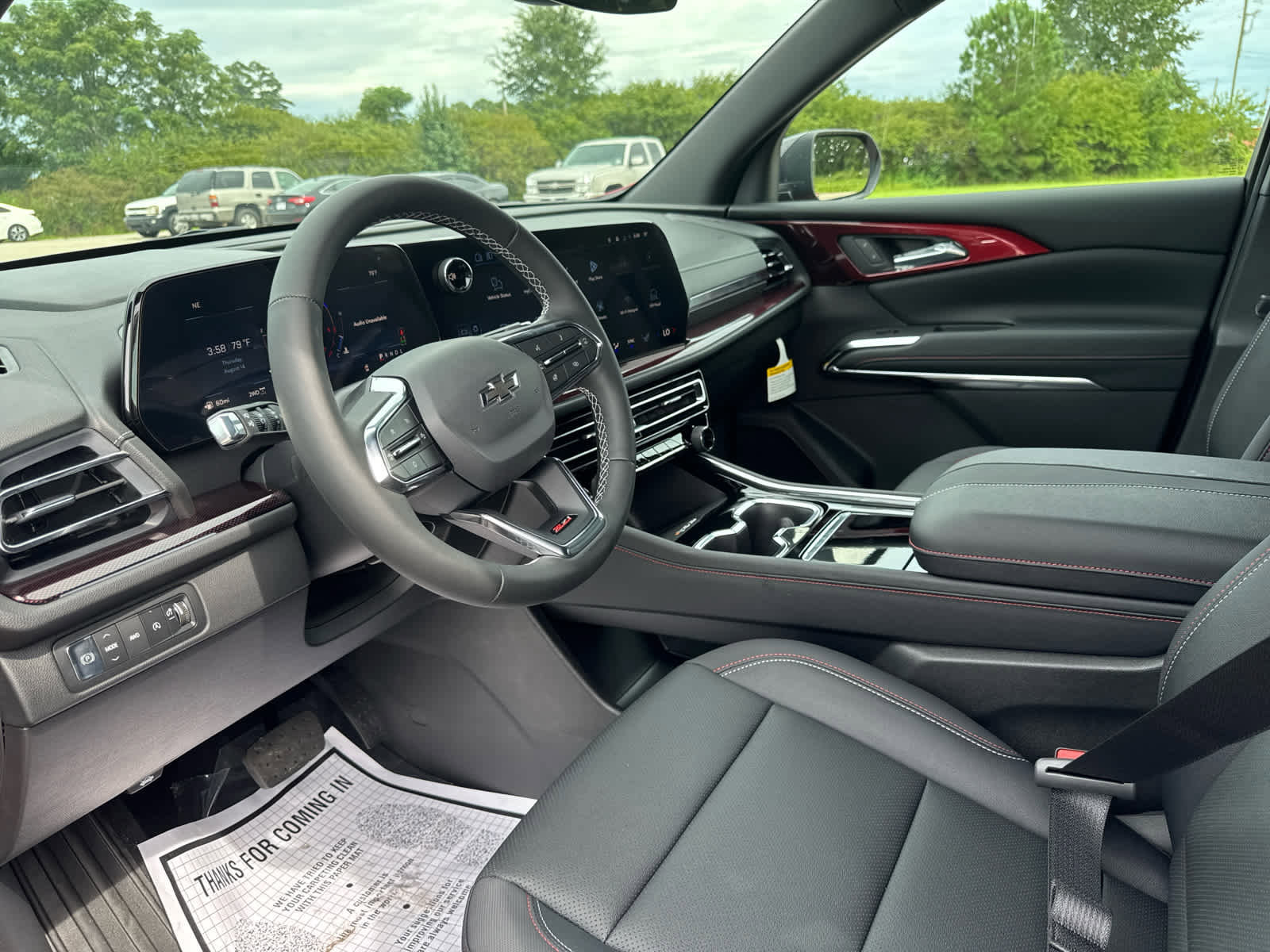 New 2026 Chevrolet Traverse Z71 image 14