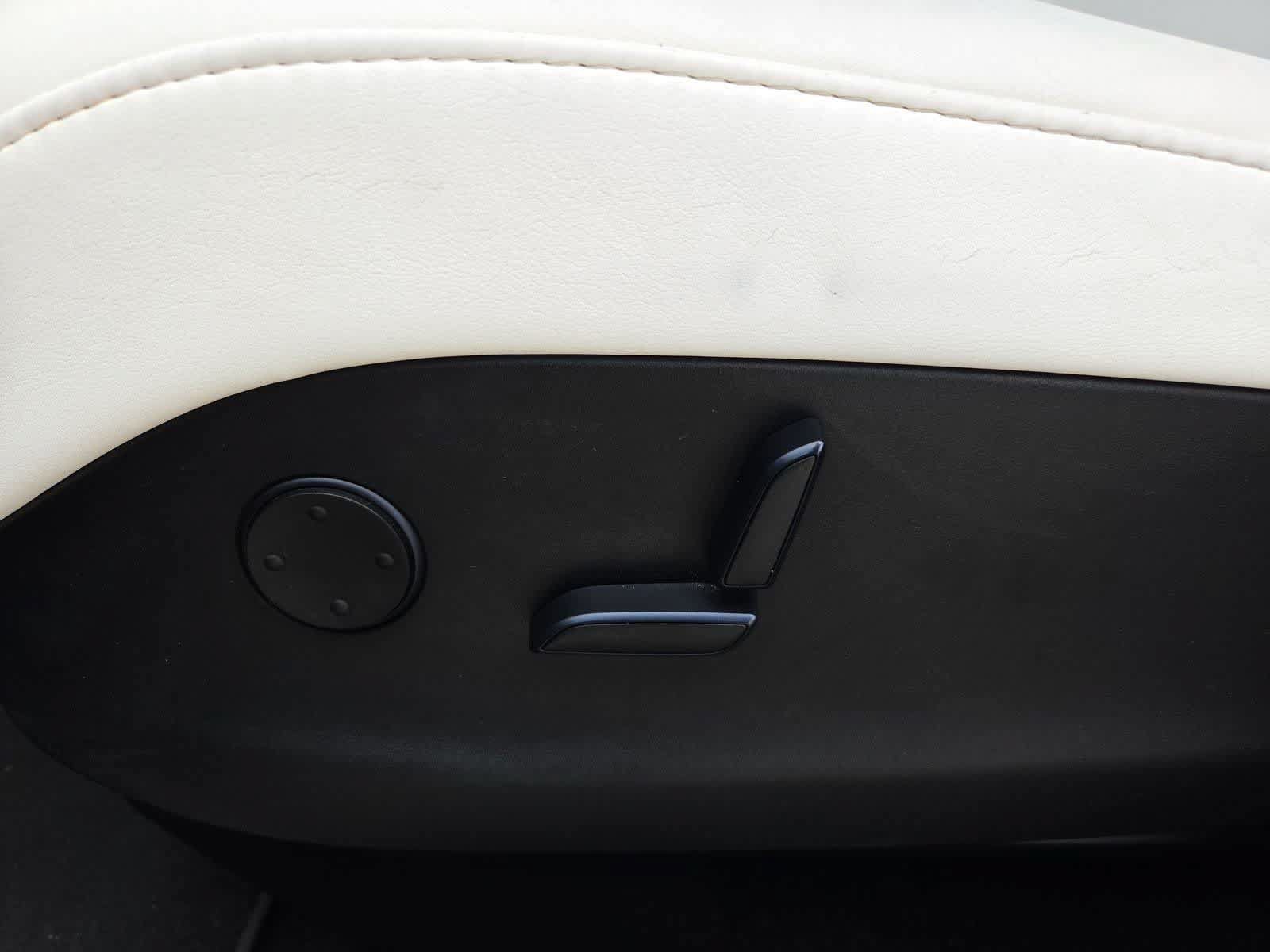 Used 2018 Tesla Model X 100D AWD/4WD image 14