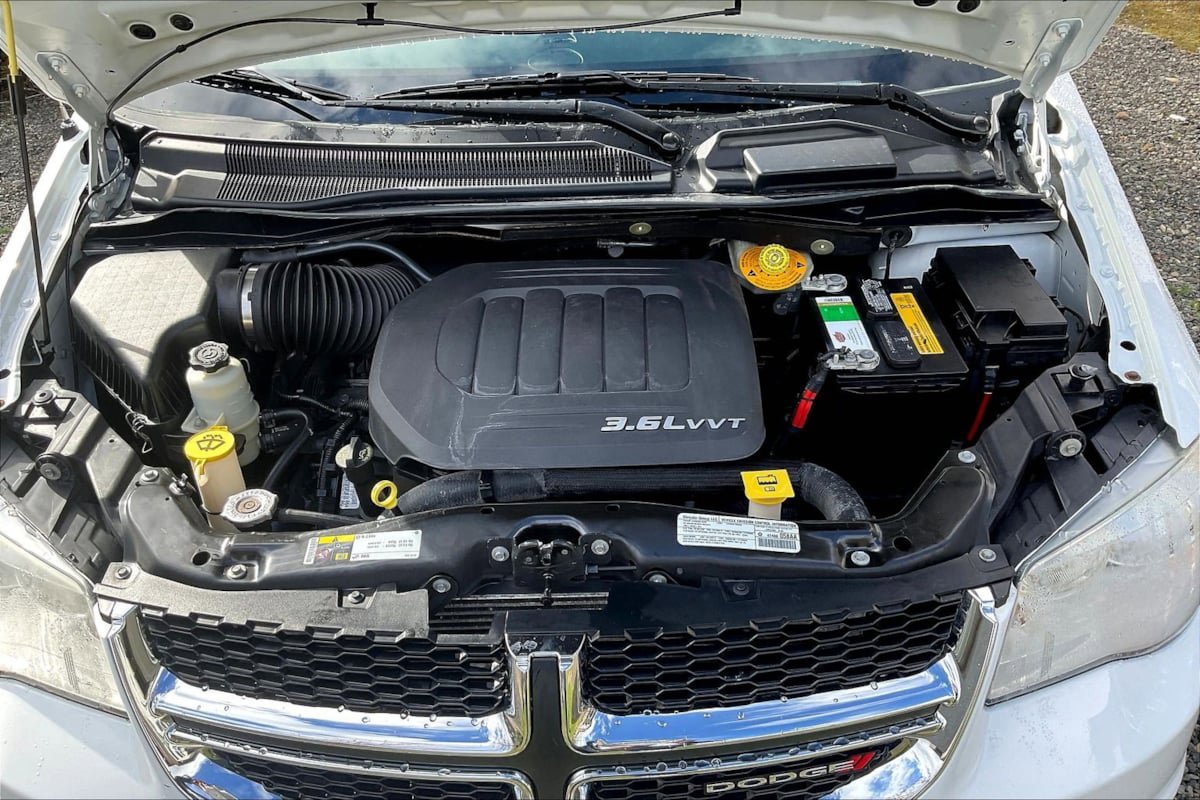 Used 2014 Dodge Grand Caravan SE w/ Quick Order Package 29E SE FWD image 28