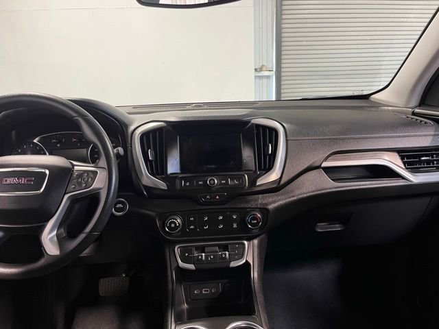 Used 2024 GMC Terrain SLE FWD image 20