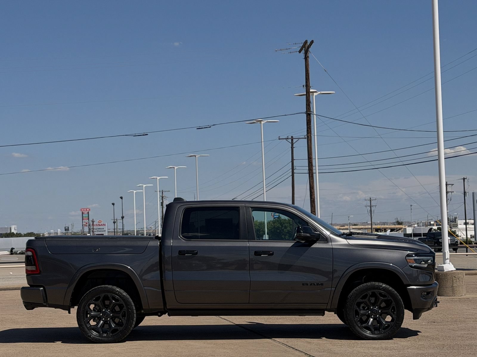 Used 2024 RAM 1500 Limited AWD/4WD video 3