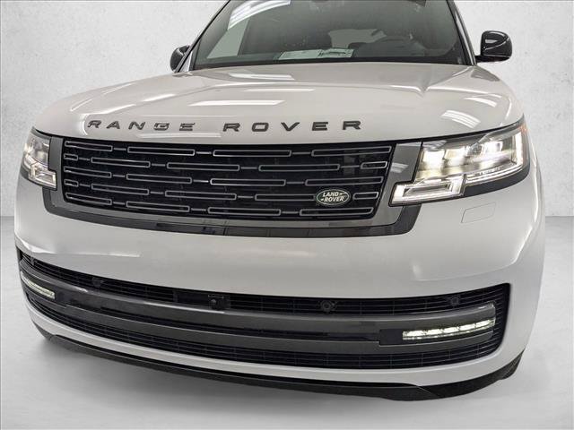 New 2026 Land Rover Range Rover Long Wheelbase SE AWD/4WD image 11