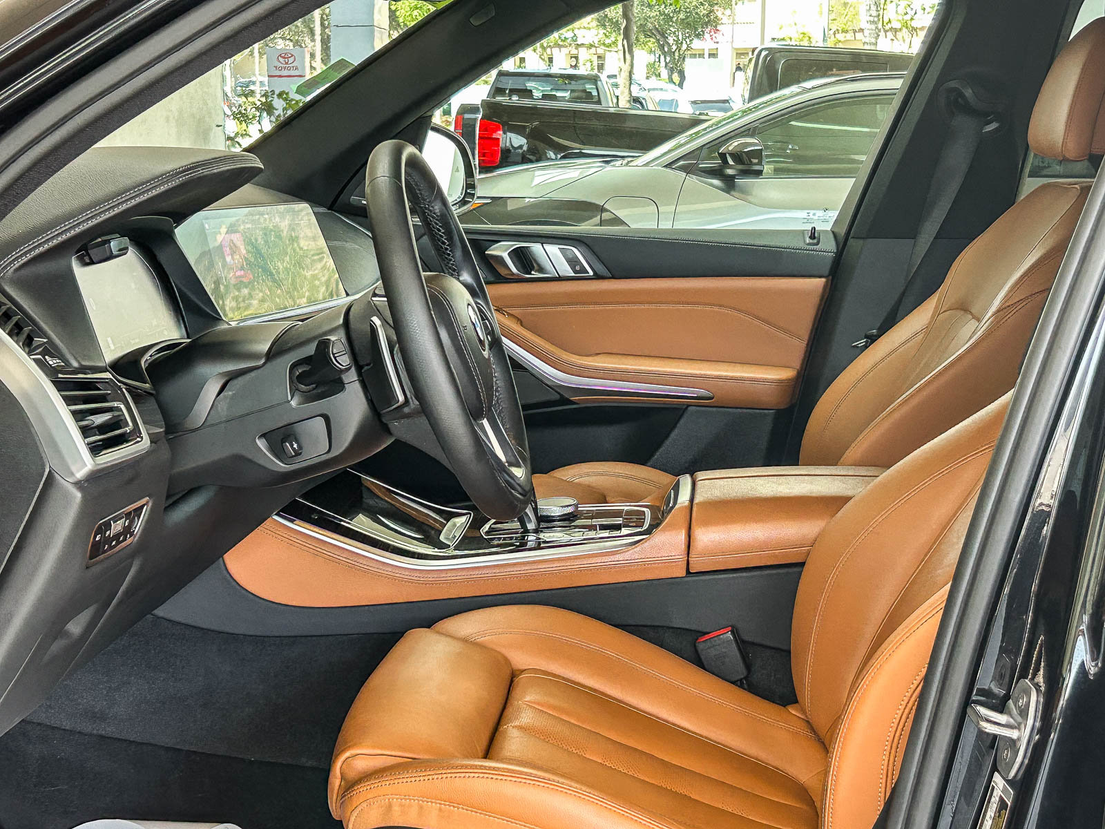 Used 2019 BMW X5 xDrive50i AWD/4WD image 17