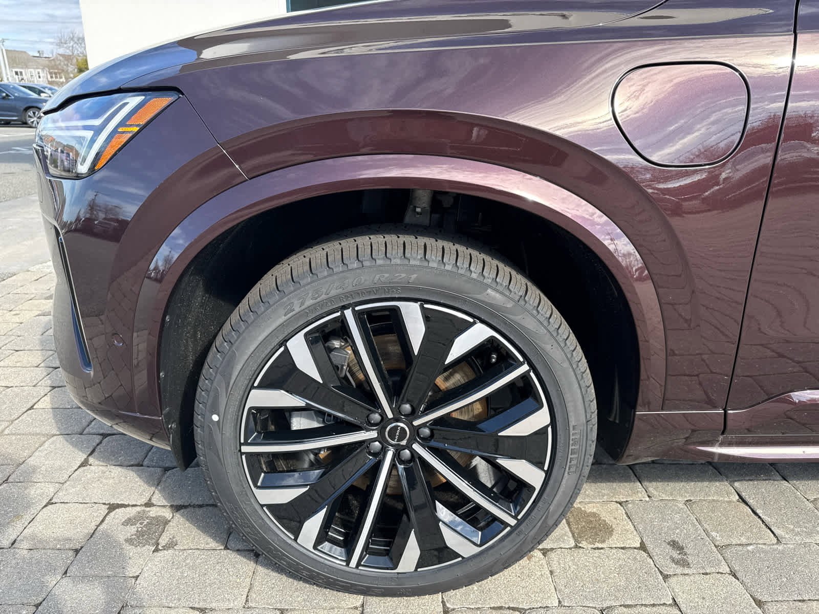 New 2026 Volvo XC90 T8 Ultra w/ Protection Package Premier image 4