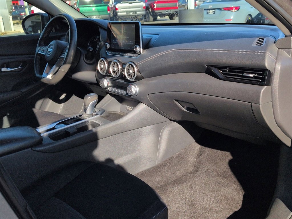 Used 2021 Nissan Sentra SV image 20