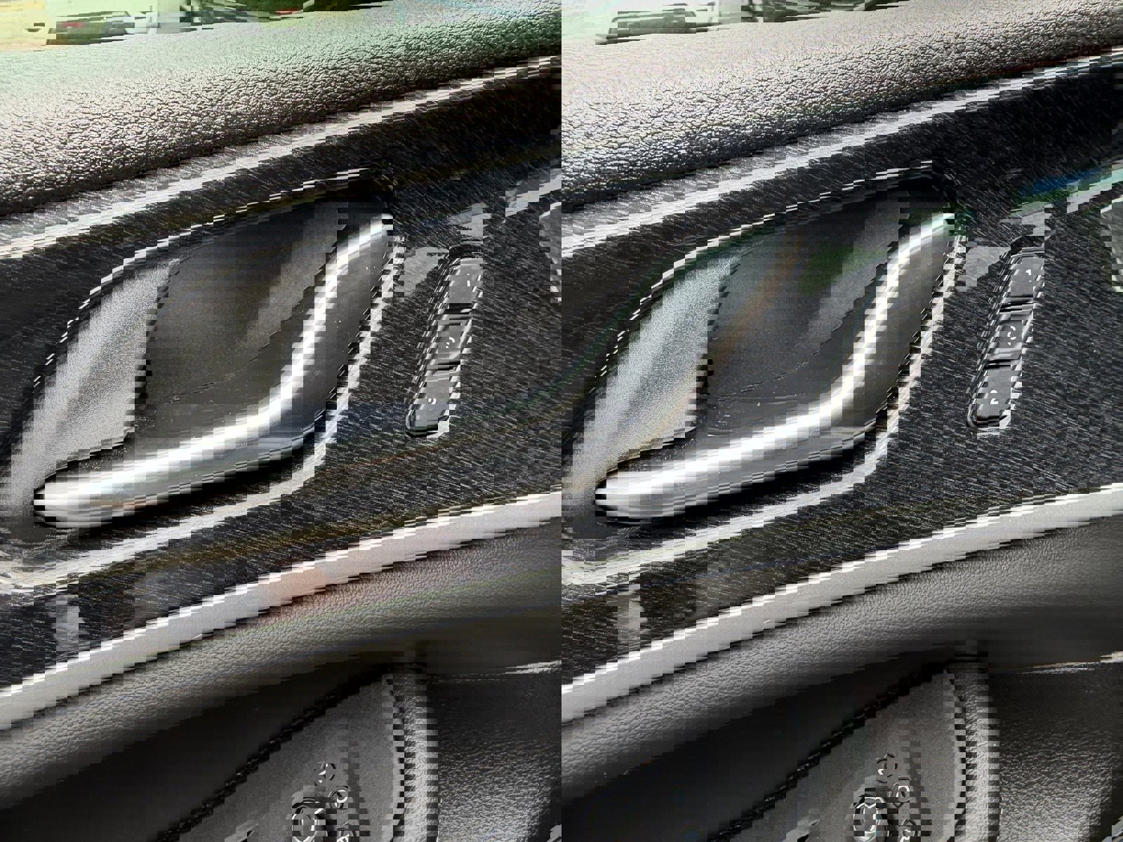 Used 2022 Jeep Grand Cherokee Trailhawk w/ Advanced Protech Group II image 26