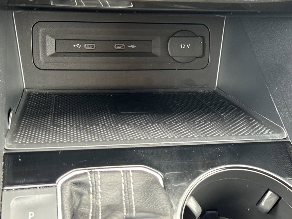 Used 2023 Volkswagen Atlas SE w/ Panoramic Sunroof Package image 23