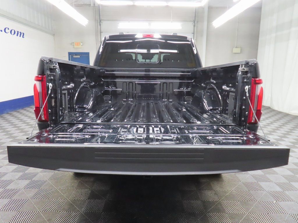 Used 2025 Ford F150 Lariat AWD/4WD image 40