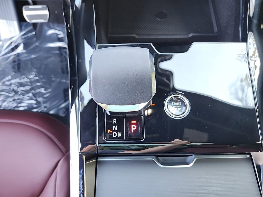 New 2025 Land Rover Range Rover Sport Dynamic SE image 16