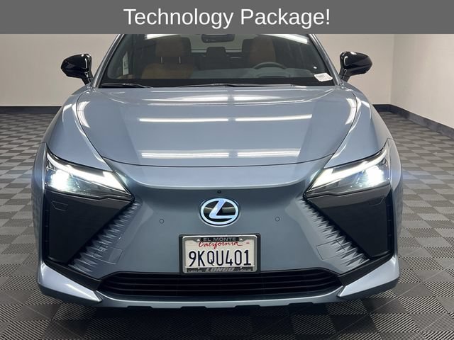 Certified 2023 Lexus RZ 450e Premium w/ Technology Package AWD/4WD image 3