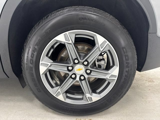 Used 2024 Chevrolet Blazer LT w/ Convenience Package FWD image 33