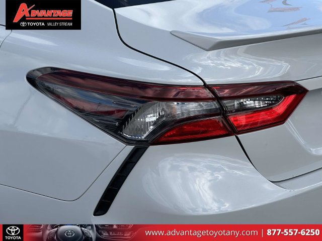Used 2024 Toyota Camry SE FWD image 14