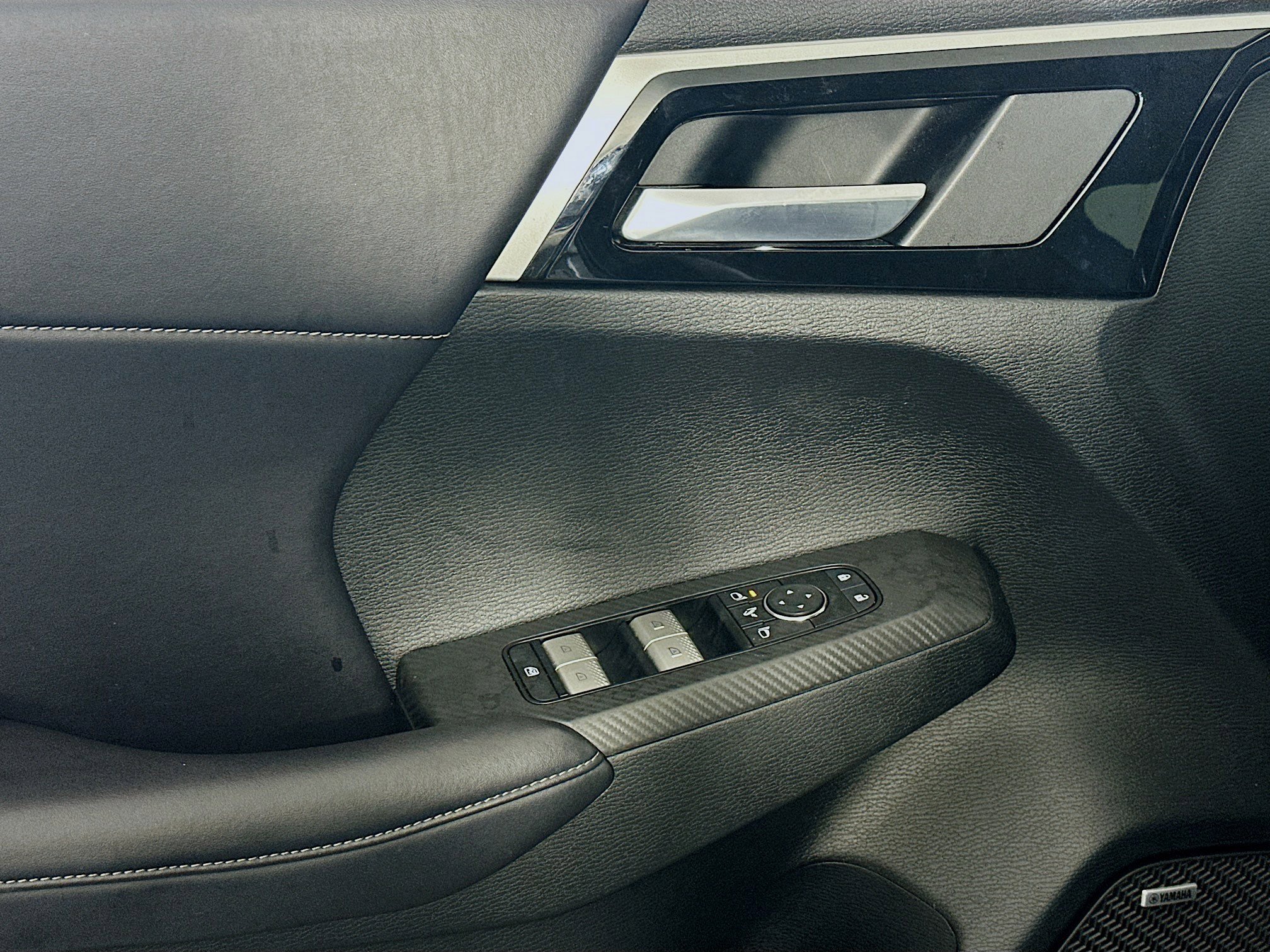 Used 2025 Mitsubishi Outlander SE FWD image 15