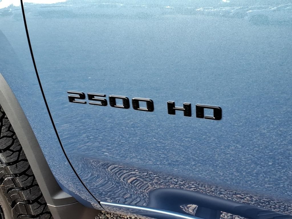 New 2026 Chevrolet Silverado 2500 LTZ w/ LTZ Plus Package AWD/4WD image 12