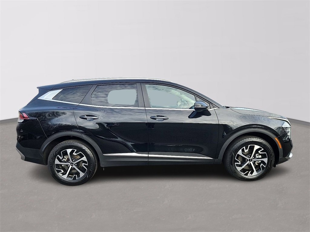 Certified 2025 Kia Sportage EX image 7