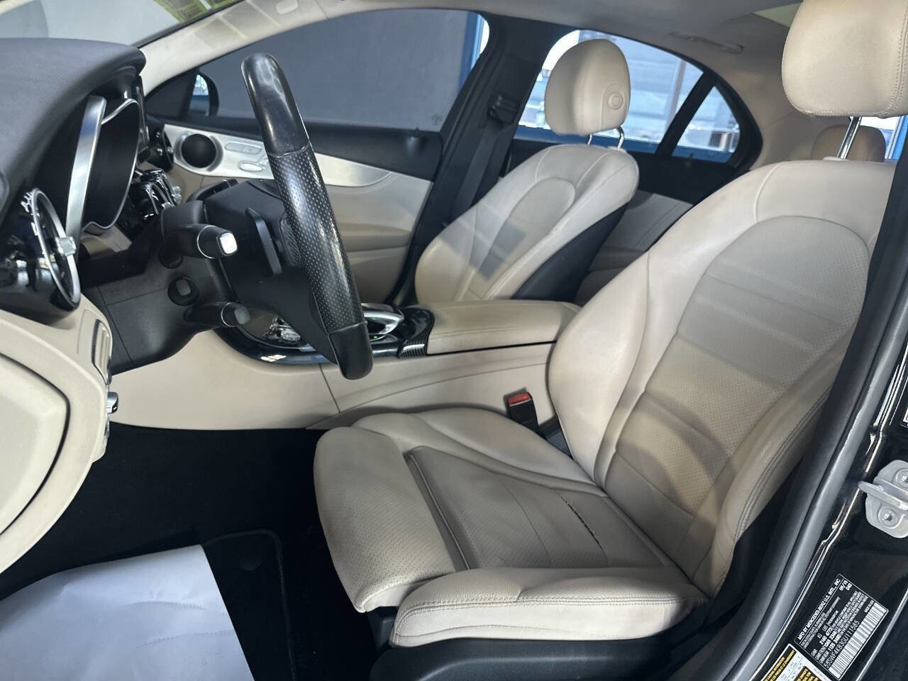 Used 2016 Mercedes-Benz C 300 4MATIC Sedan image 17