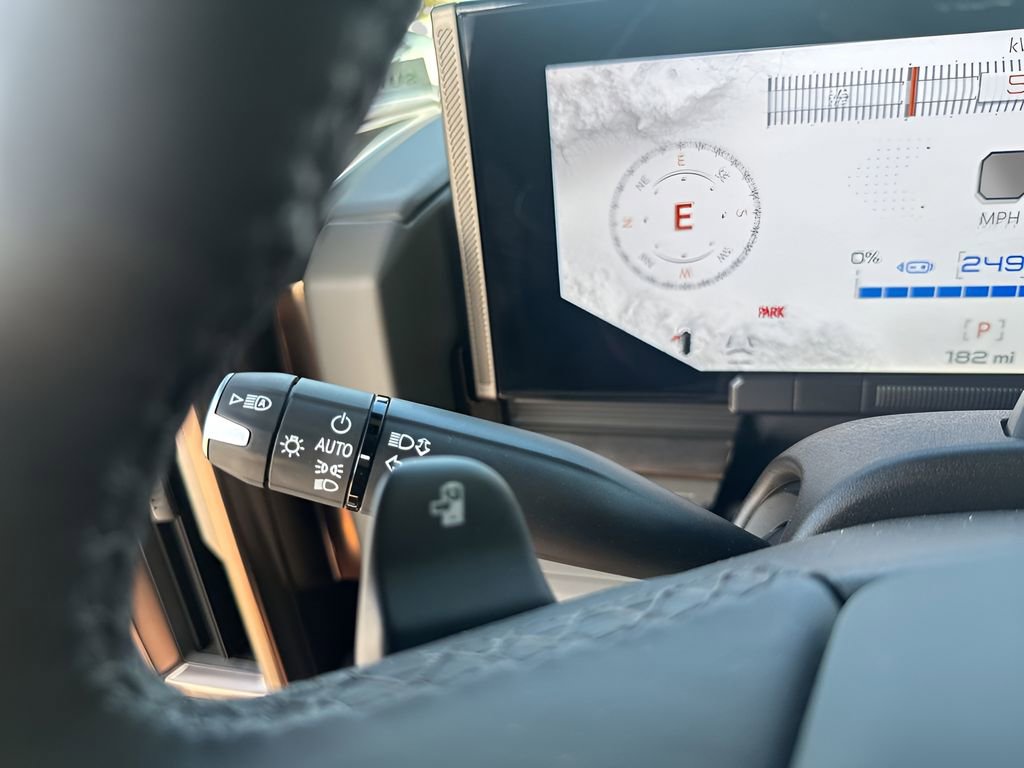 New 2025 GMC Hummer EV 2X image 29