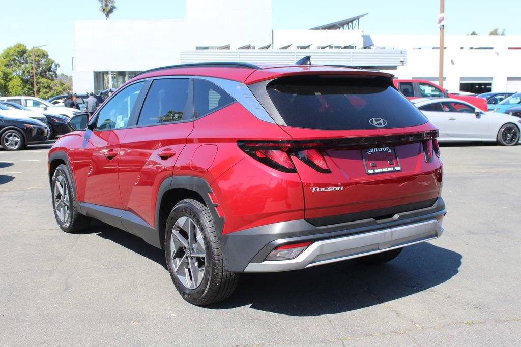 Used 2025 Hyundai Tucson SEL FWD image 9